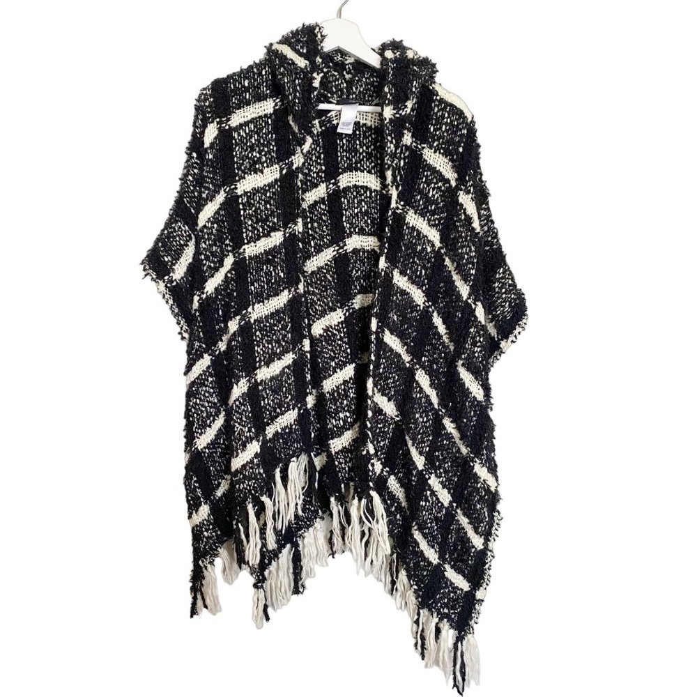 Maurices Black & White Plaid Fringe Soft Fuzzy Hooded Poncho Wrap - Picture 4 of 8